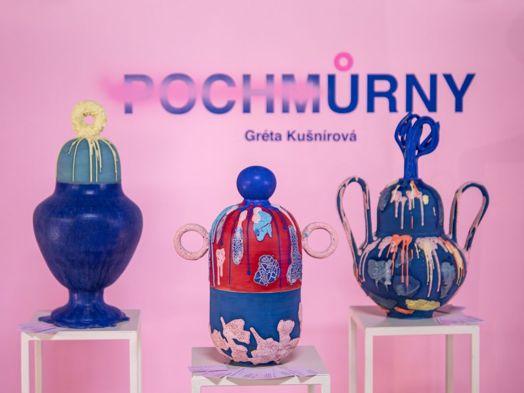 (POCHM)URNY an exhibition by Gréta Kušnírová will take place in Athens