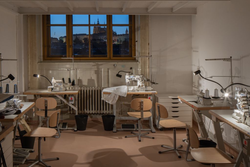 Krejčovská dílna, foto: Vojtěch Votýpka Krejčovská dílna, foto: Vojtěch Votýpka