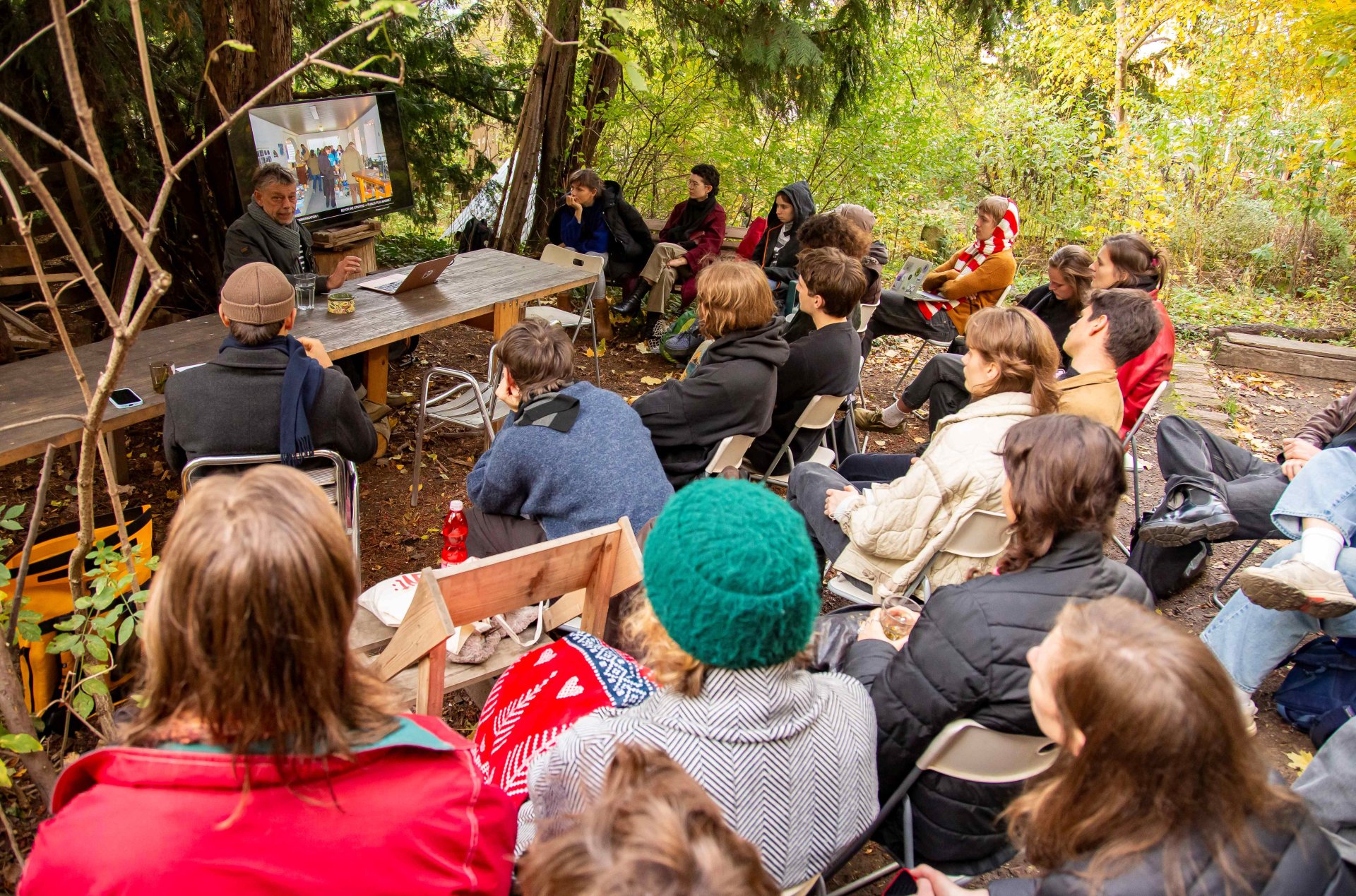 𝓜𝓮̌𝓼𝓽𝓸, 𝓴𝓻𝓪𝓳𝓲𝓷𝓪, 𝓮𝓴𝓸𝓵𝓸𝓰𝓲𝓮 𓆰༗𓆱 𝔃𝓪́𝓿𝓮̌𝓻 𝓼𝓮𝓶𝓮𝓼𝓽𝓻𝓾