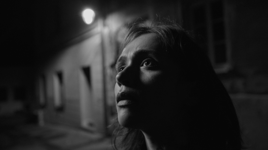 Nikola Ivanov: Svět se točí a voda padá v Domě umění Ústí nad Labem 