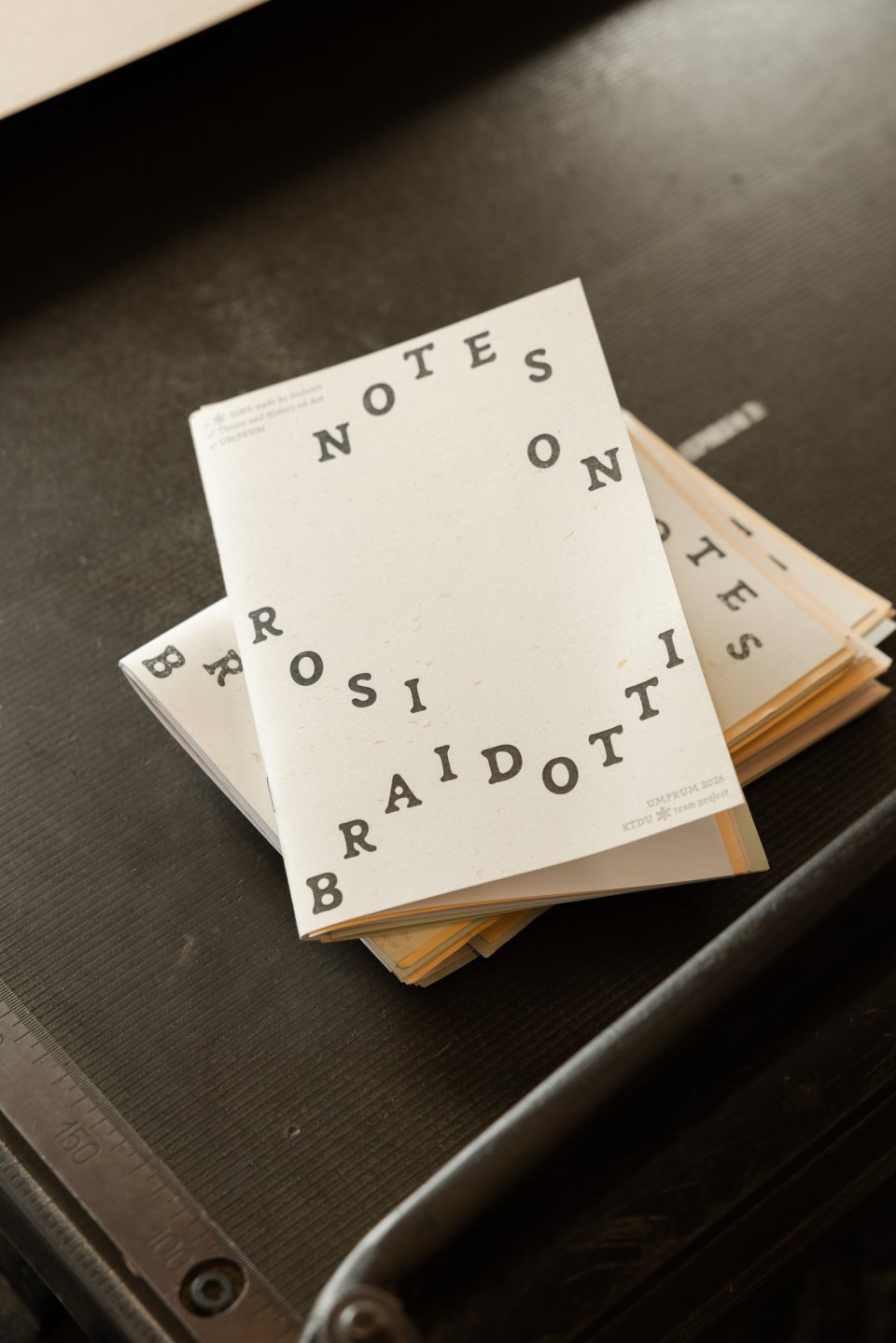 UMPRUM Online // Notes On Rosi Braidotti – zine studentek KTDU