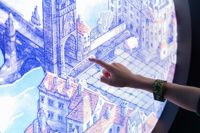Ateliér designu a digitálních technologií UMPRUM vytvořil edukačně-herní obsah stálé expozice Muzea Prahy
