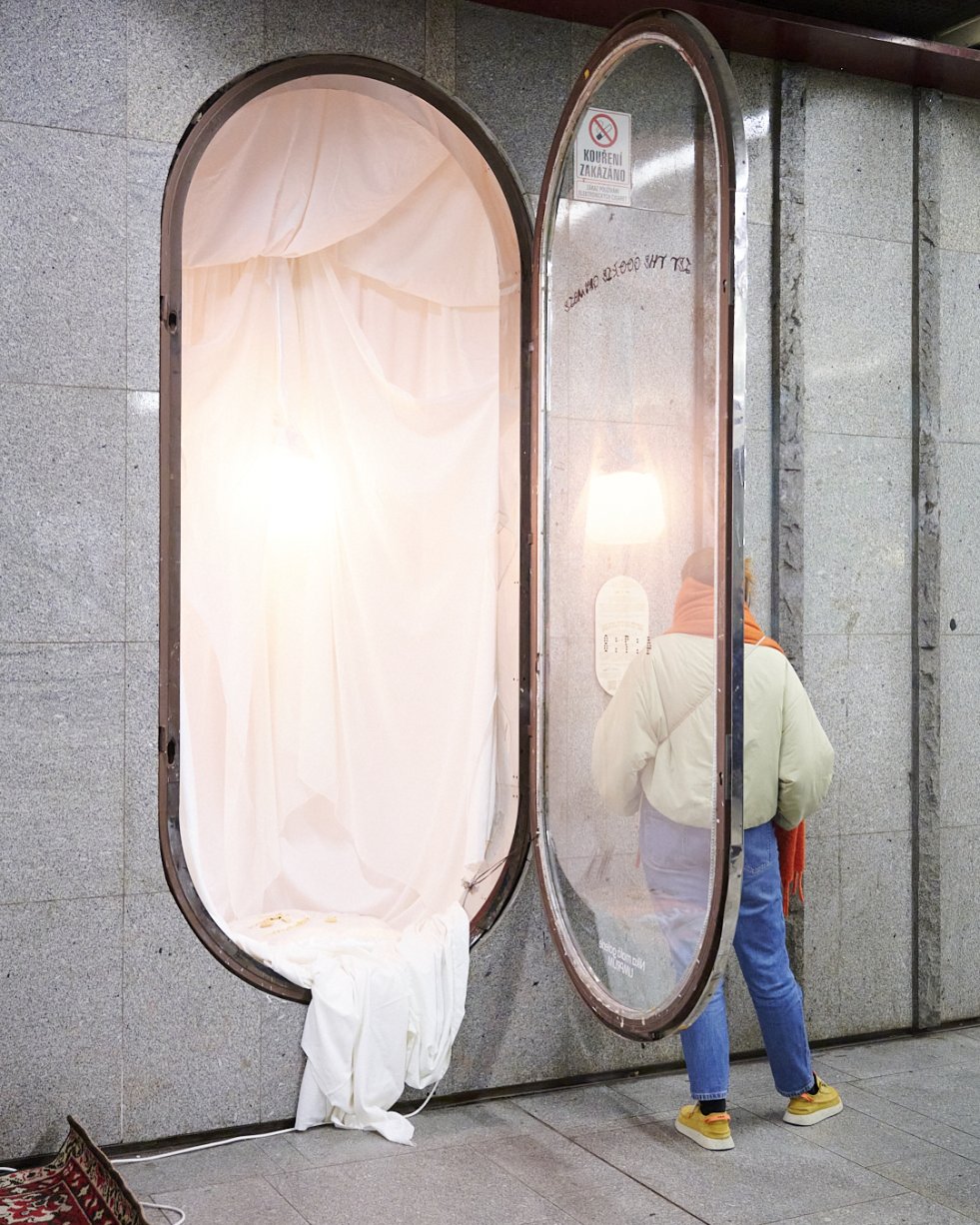 UMPRUM Online // Topografie odpočinku v Galerii NIKA