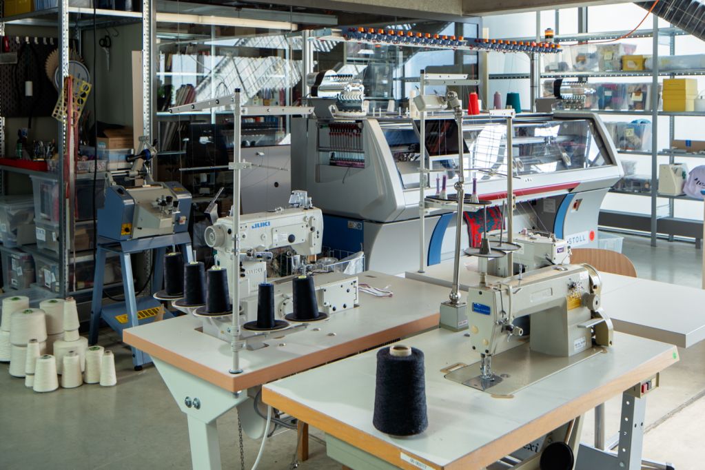 Textile, photo: Vojtěch Votýpka Textile, photo: Vojtěch Votýpka