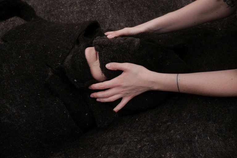 UMPRUM Online // Eliška Gogolová & Bára Tetaurová a… Zúrodni svůj mikrobiom