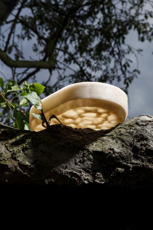 UMPRUM Online // Ema Kostihová a... Pâte de verre pt.2